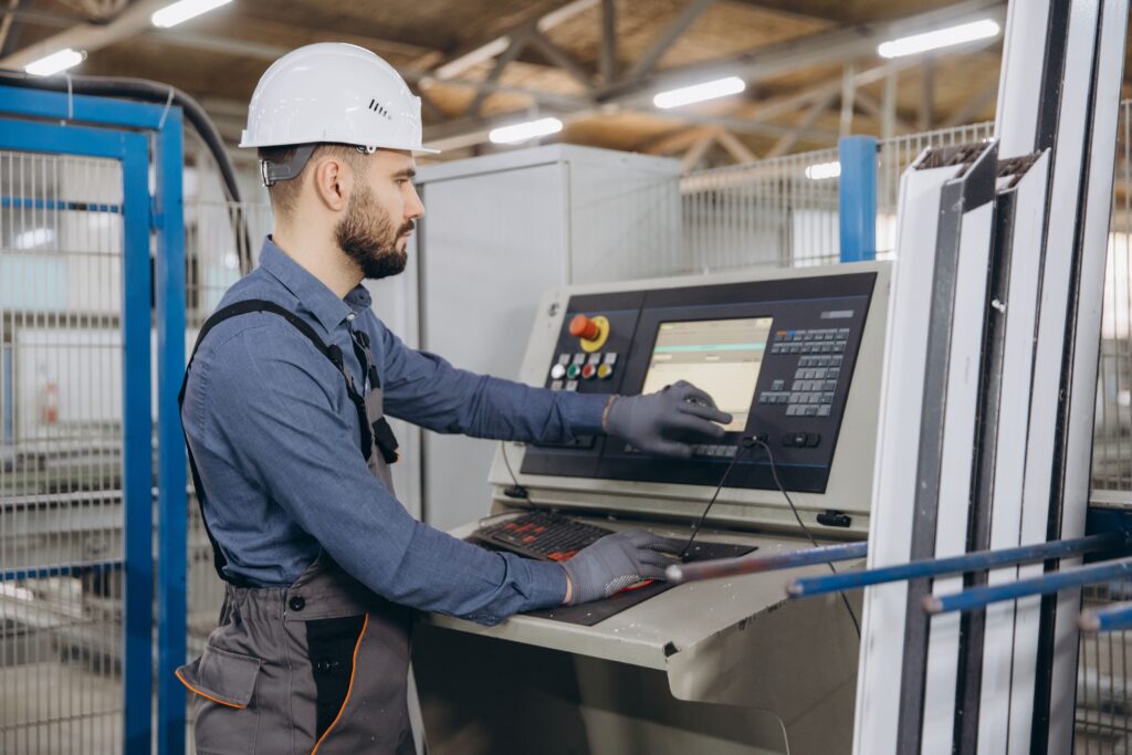 CNC Bearbeitung_kroeger-stahlumformung.de